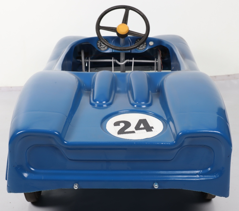 A scarce M & G (Morellett & Guerineae) hard moulded plastic Ford GT 40 child’s pedal Racing car, Fre - Image 9 of 11