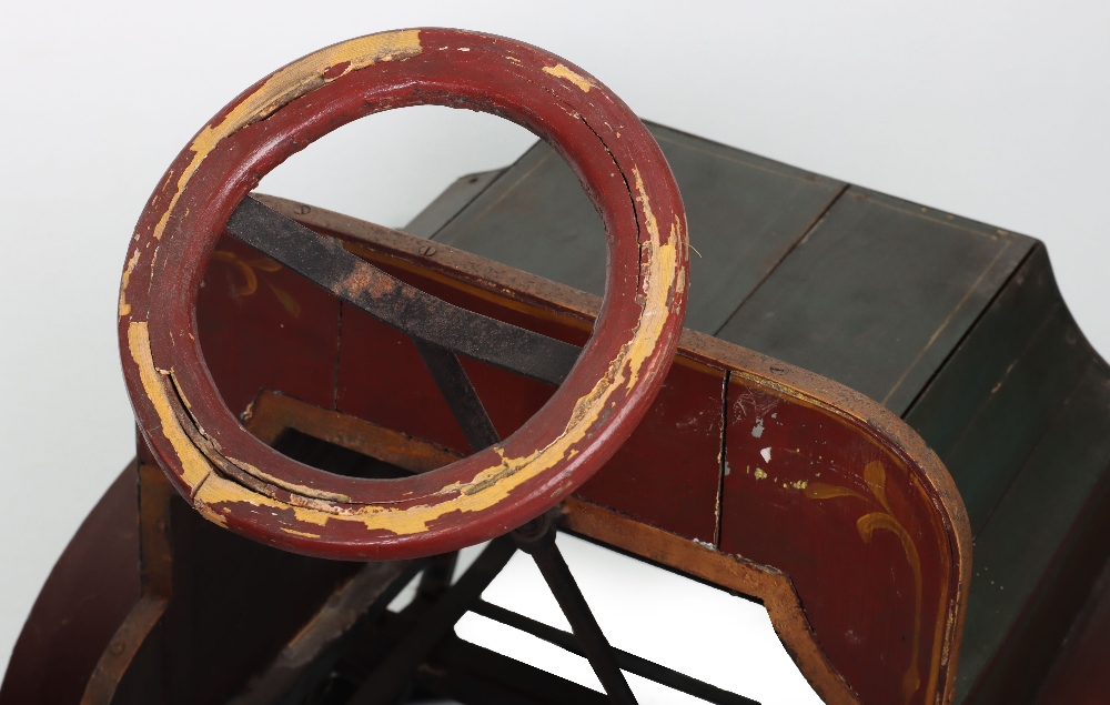 A fine Edwardian wooden vintage child’s chain driven pedal car, probably English circa 1910 - Image 7 of 8