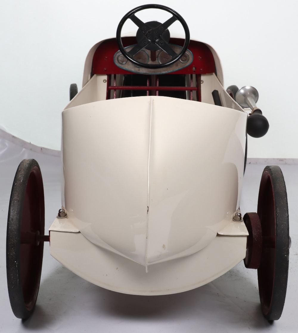 A very rare Eureka pressed steel Bugatti Duck tail type 35 child’s pedal Racing car, French circa 19 - Image 11 of 12