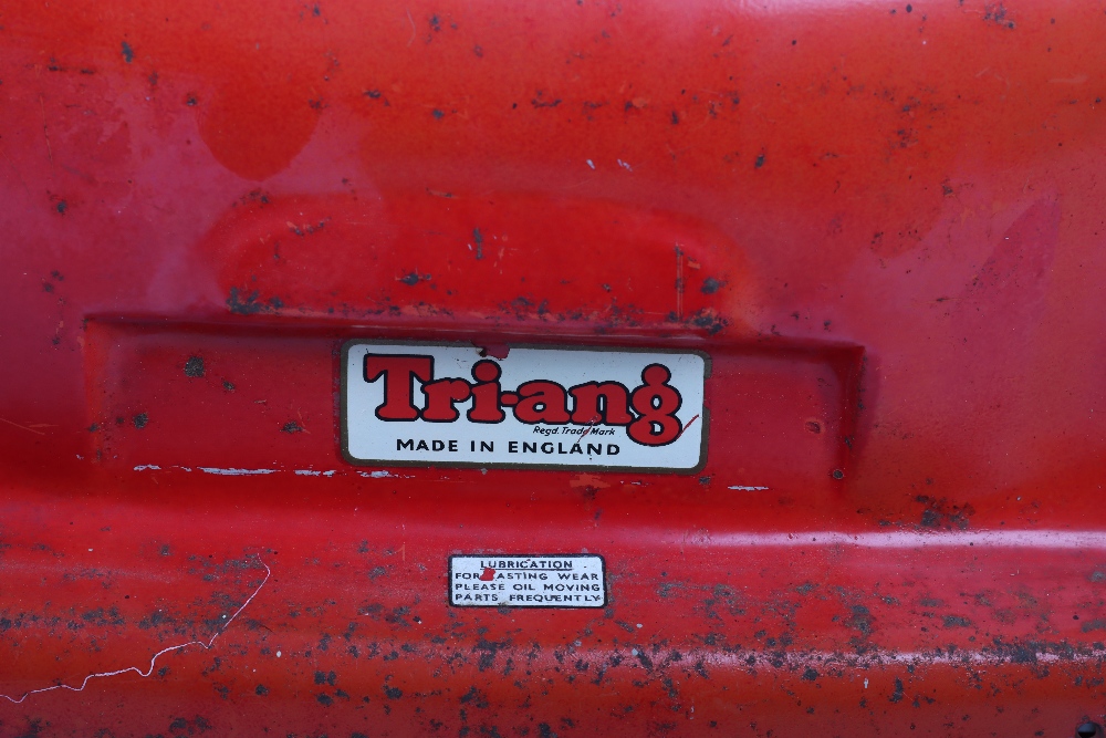 A Tri-ang pressed steel child’s pedal car, English 1960 - Image 9 of 10