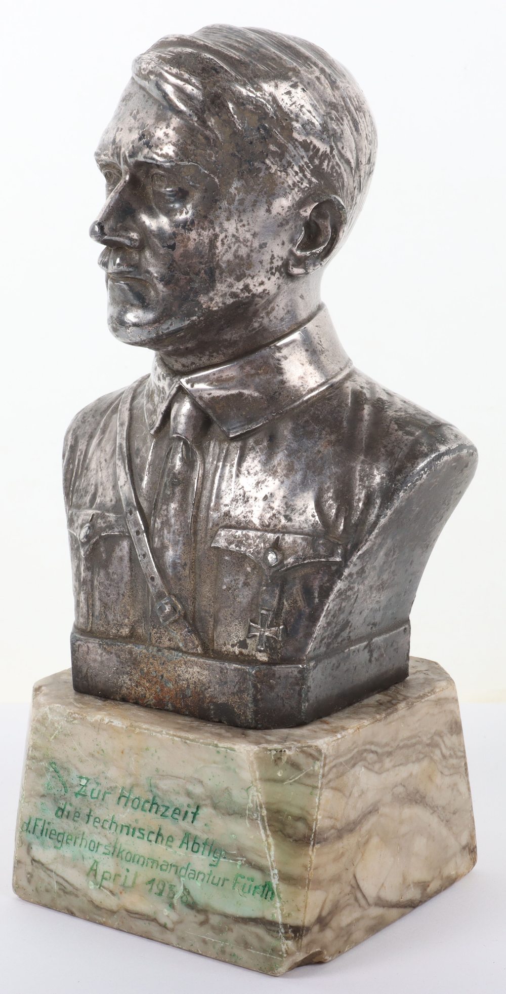 Fine Quality Table Bust Award of Adolf Hitler of Luftwaffe Interest - Image 5 of 8