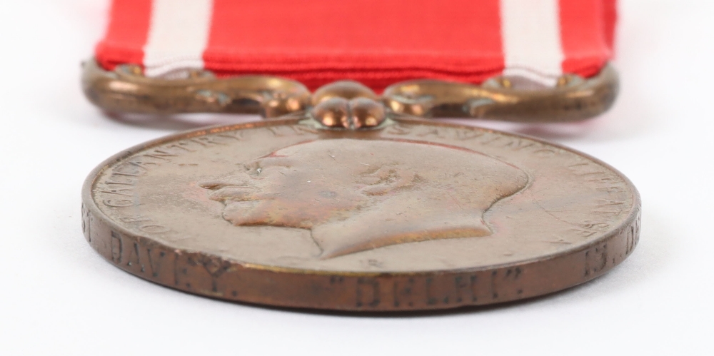 George V Sea Gallantry Meal Awarded for Rescue Mission of the Liner Delhi Which Sunk December 1911 - Image 2 of 3