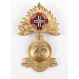 Rare 25th (Frontiersman) Battalion Royal Fusiliers Cap Badge