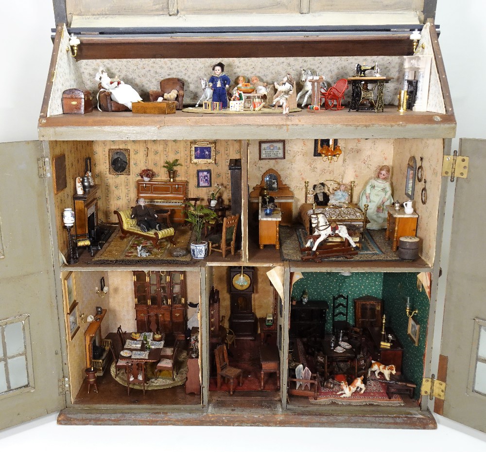 A good painted wooden Dolls House, English late 19th century, - Image 2 of 7