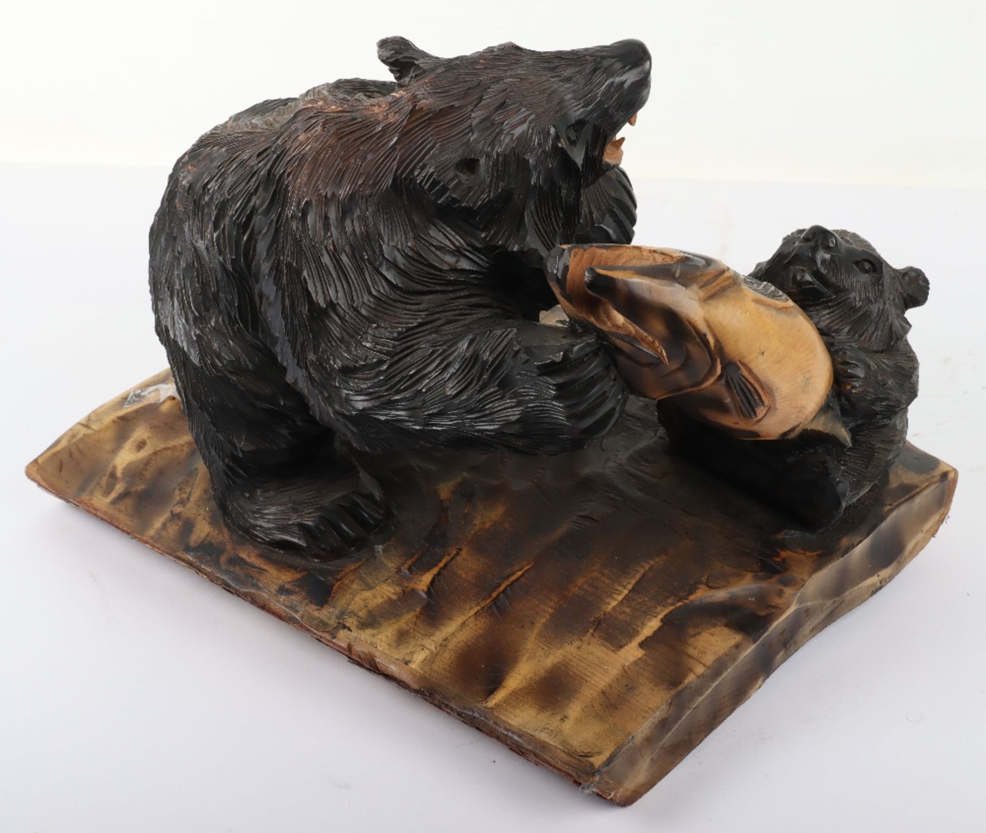 A Japanese carved wood group of bear and cub with salmon - Image 5 of 8