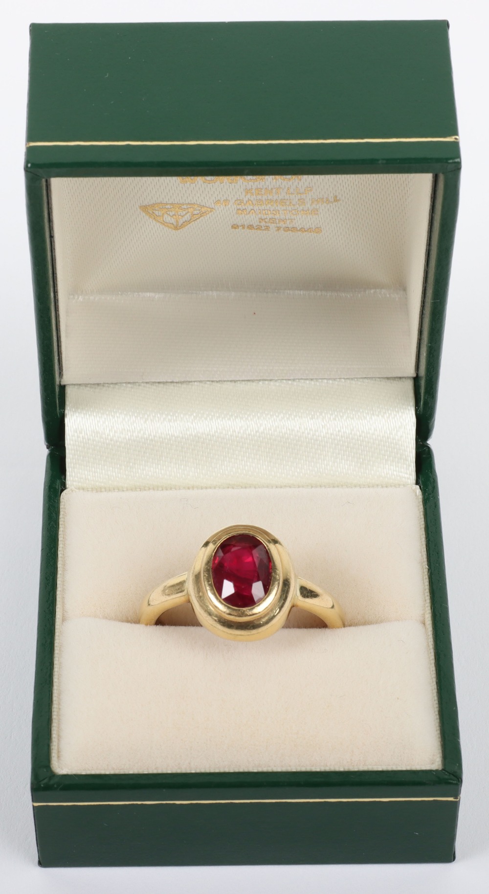 An 18ct gold and ruby set signet style ring - Image 2 of 6