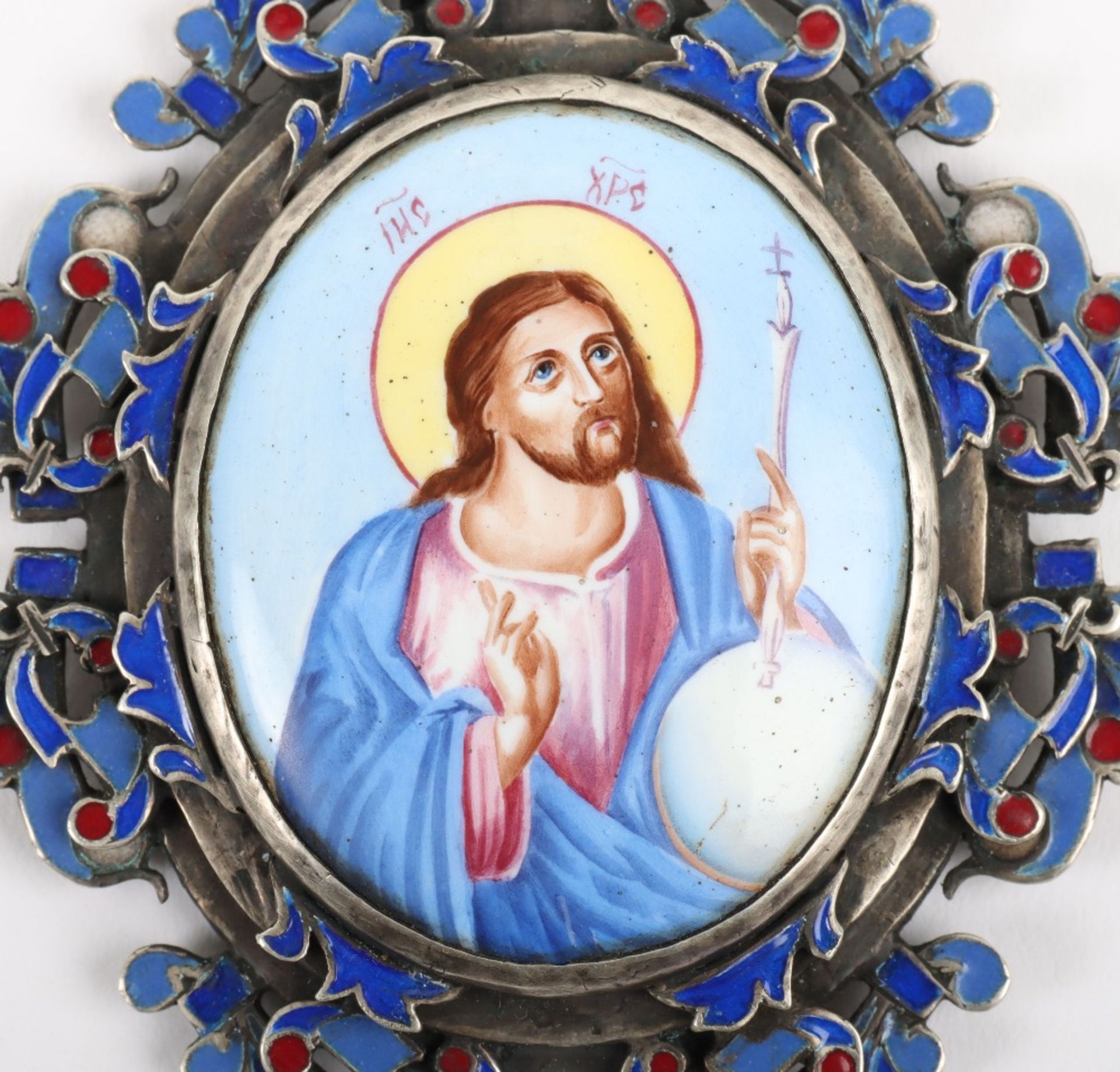 An early 20th century (1908-1926) Russian silver and enamel religious pendant / engolpion and chain, - Image 3 of 6