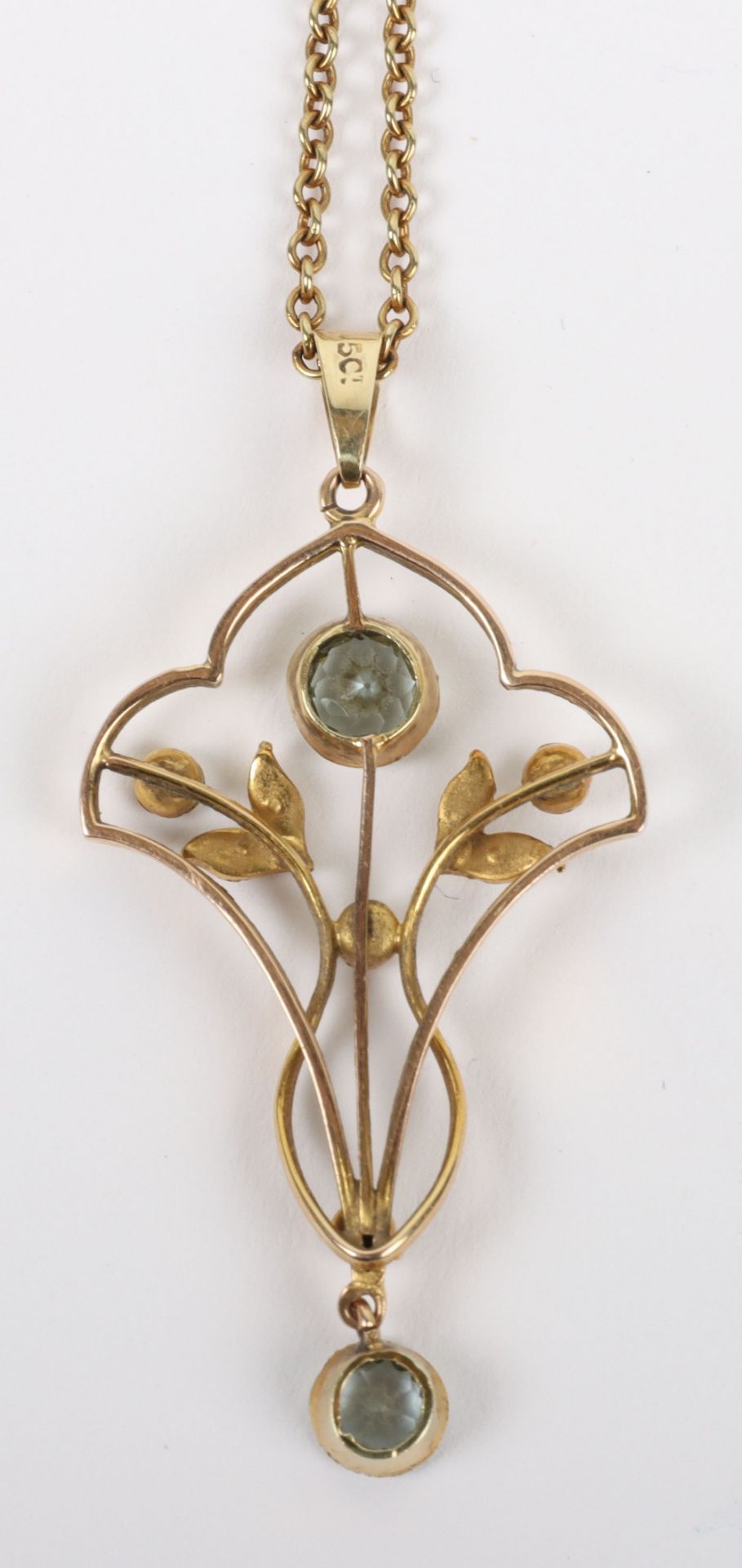 An Art Nouveau 15ct gold, aquamarine and pearl open work pendant necklace - Image 5 of 5