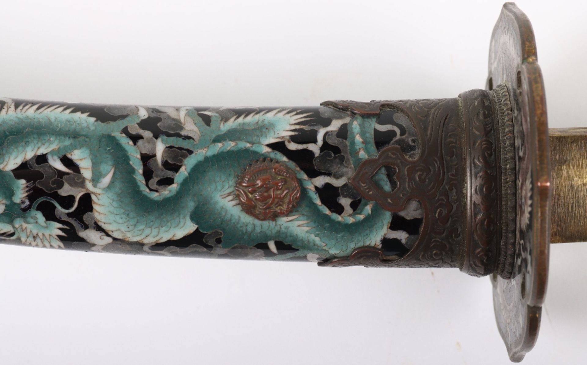 Attractive Japanese Enamel Decorated Sword in Tach Mounts - Bild 10 aus 16