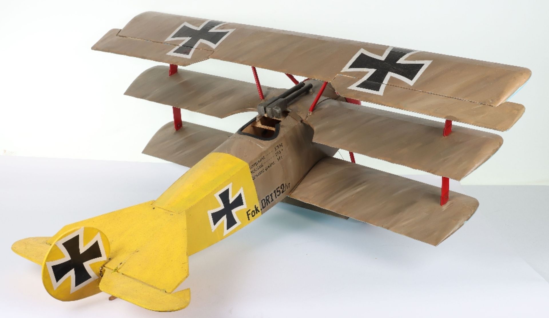 Large Scratch Built Working Model of a WW1 German Fokker Dr1 Triplane - Image 4 of 9