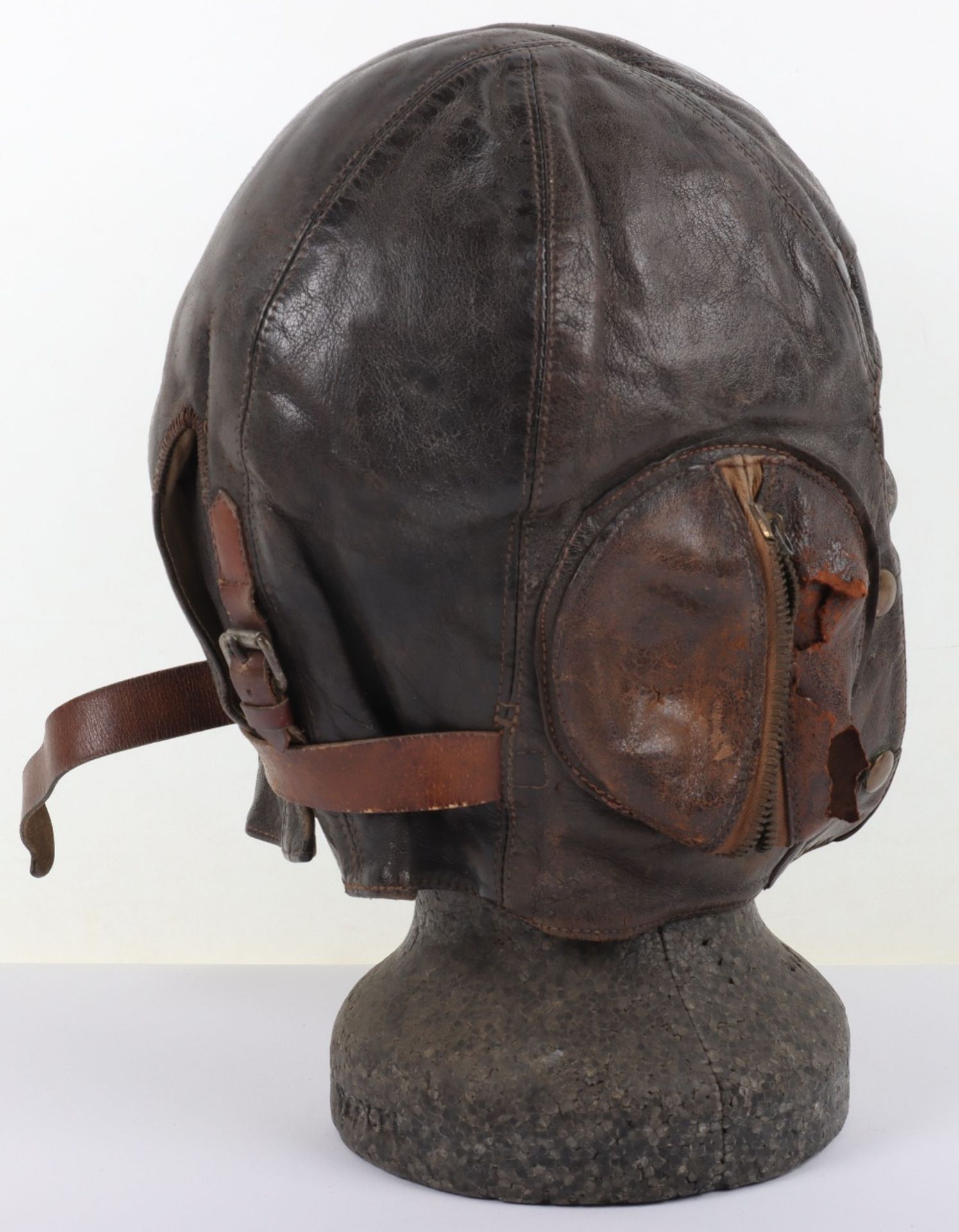 WW2 Royal Air Force 1939 Dated B-Type Flying Helmet - Image 4 of 10