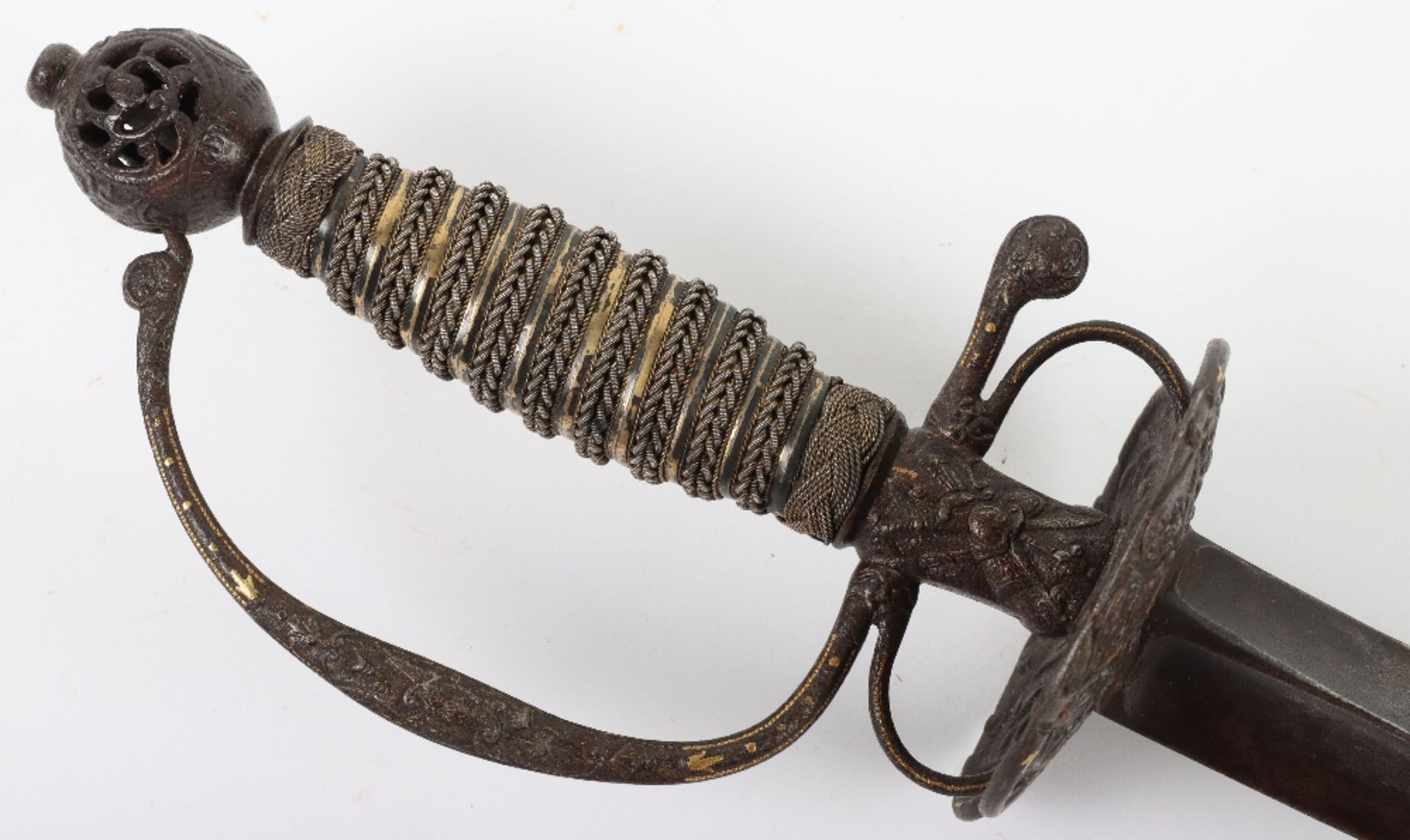 French Smallsword c.1760 with Russet Gilt Hilt - Image 4 of 13