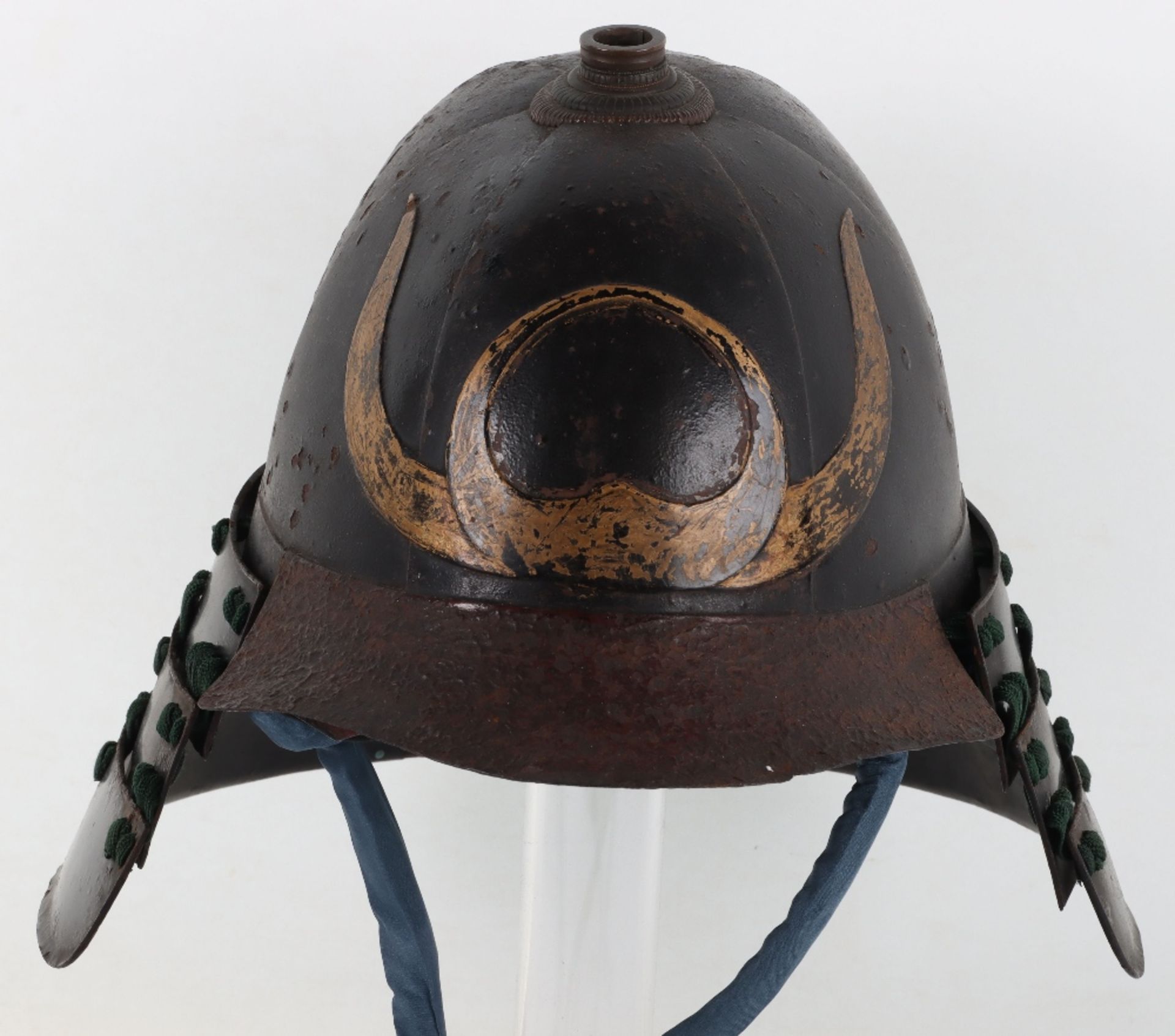 Japanese Lacquered Iron Helmet Kabuto - Bild 2 aus 16