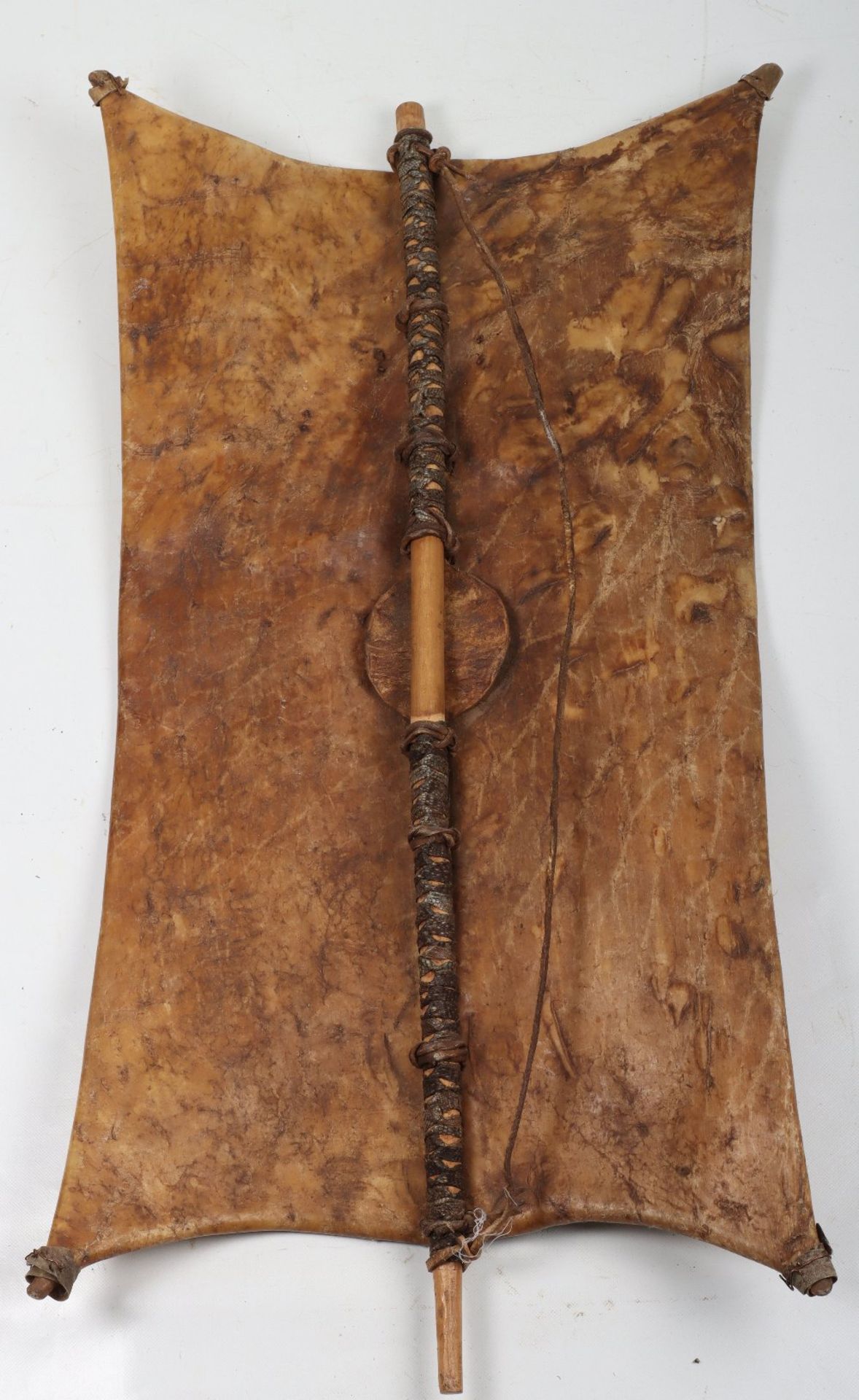 Rare Lango Dinka Tribal Hide Shield Probably Brought Back by an Officer from the 1901 Lango Expediti - Bild 8 aus 8