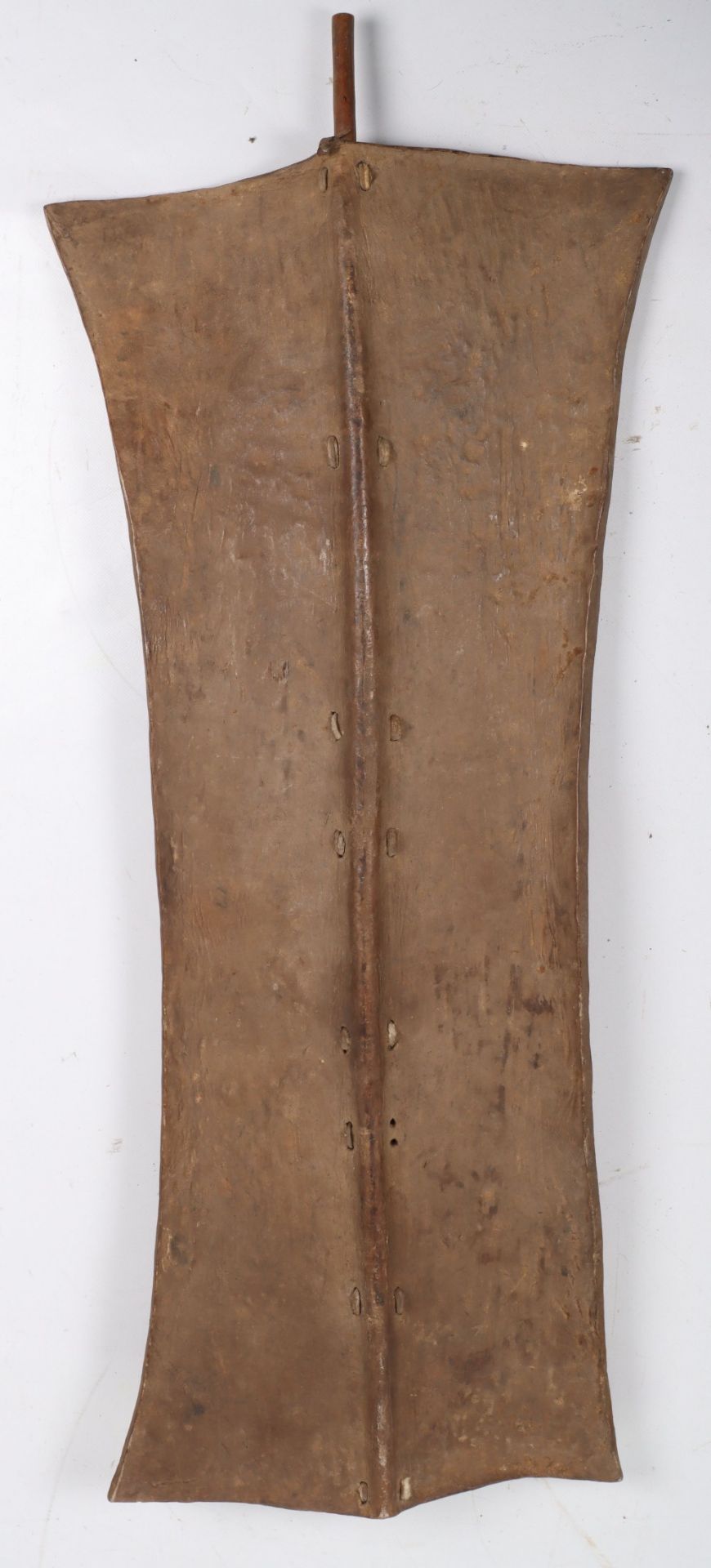 A Dinka Tribal Hide Shield of Conventional Rectangular Form - Bild 2 aus 10