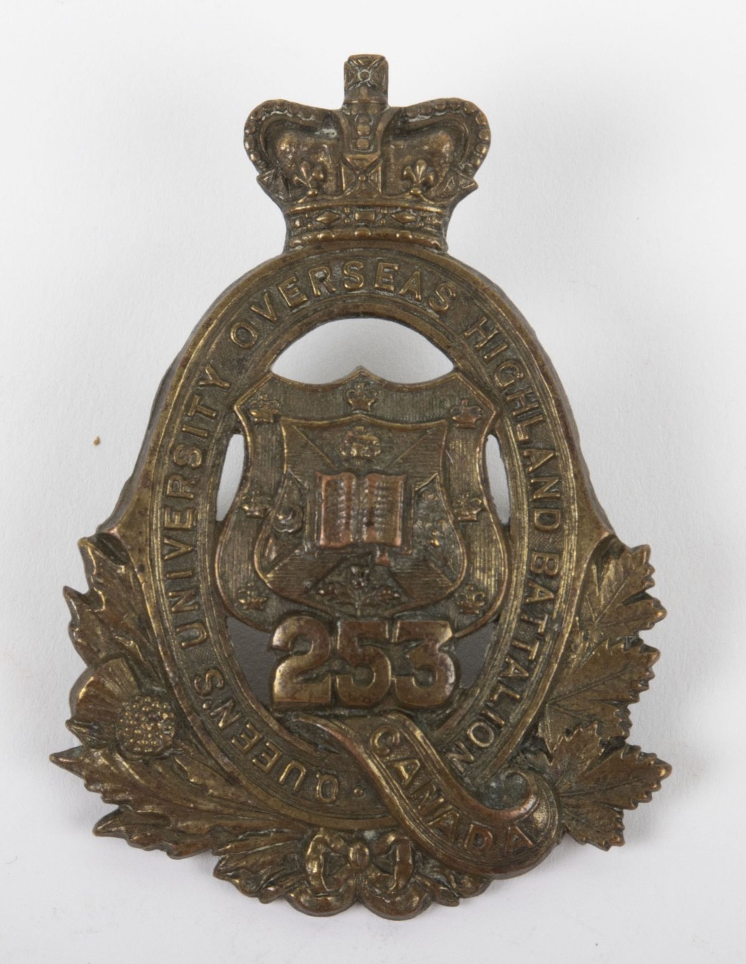 Scarce Canadian 253rd Queens University Overseas Highland Battalion Headdress Badge