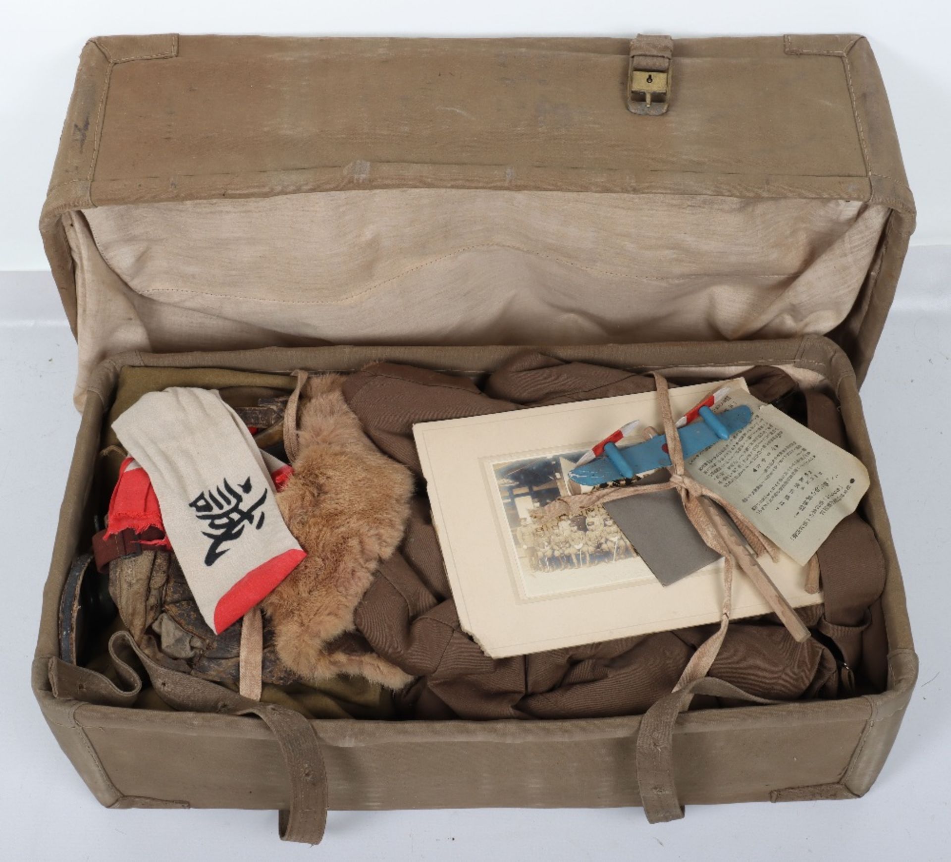 WW2 Japanese Army Pilots Uniform Group in Storage Case - Image 9 of 32