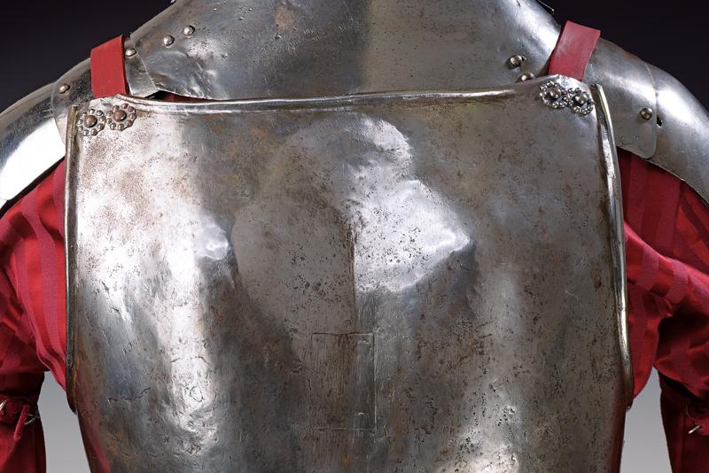 An interesting man at arms composite half armour - Image 5 of 8