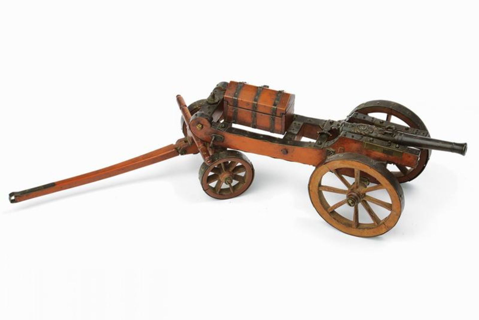 A miniature table cannon with support and limber - Image 6 of 6