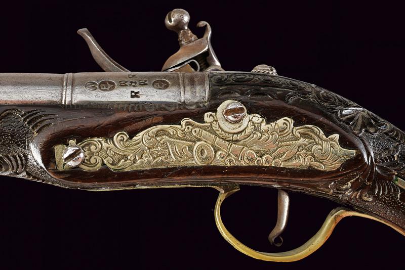 A flintlock pistol - Image 7 of 10