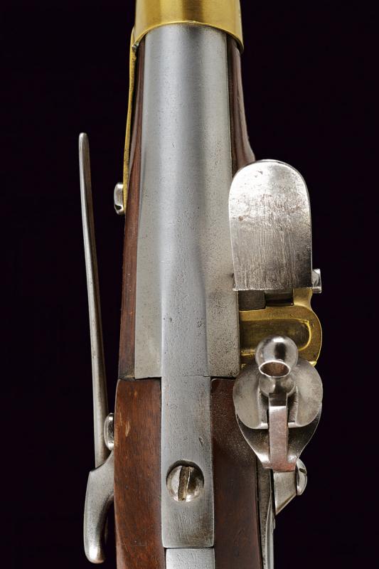 A flintlock pistol - Image 7 of 8