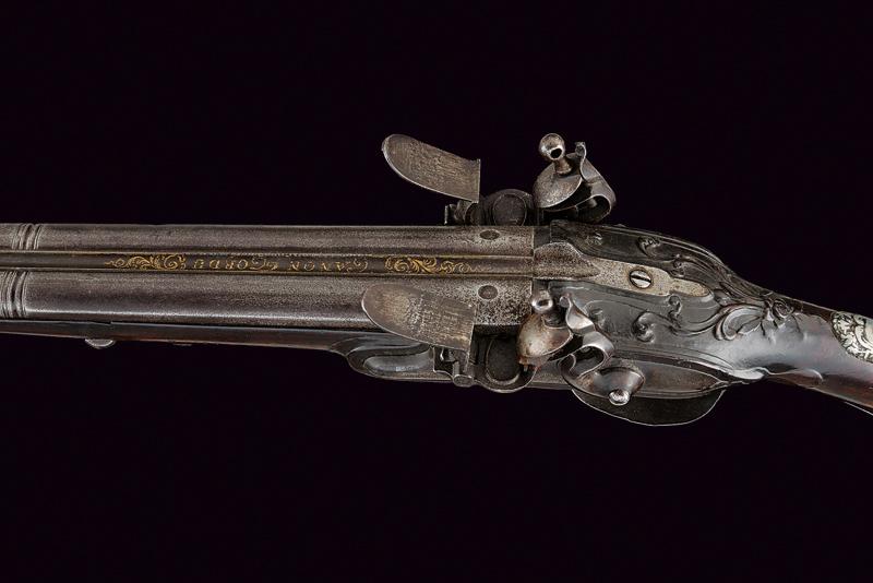 A double barreled flintlock gun by Halmazet Freres - Image 2 of 4