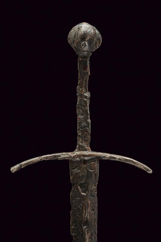 A dagger - Image 2 of 6