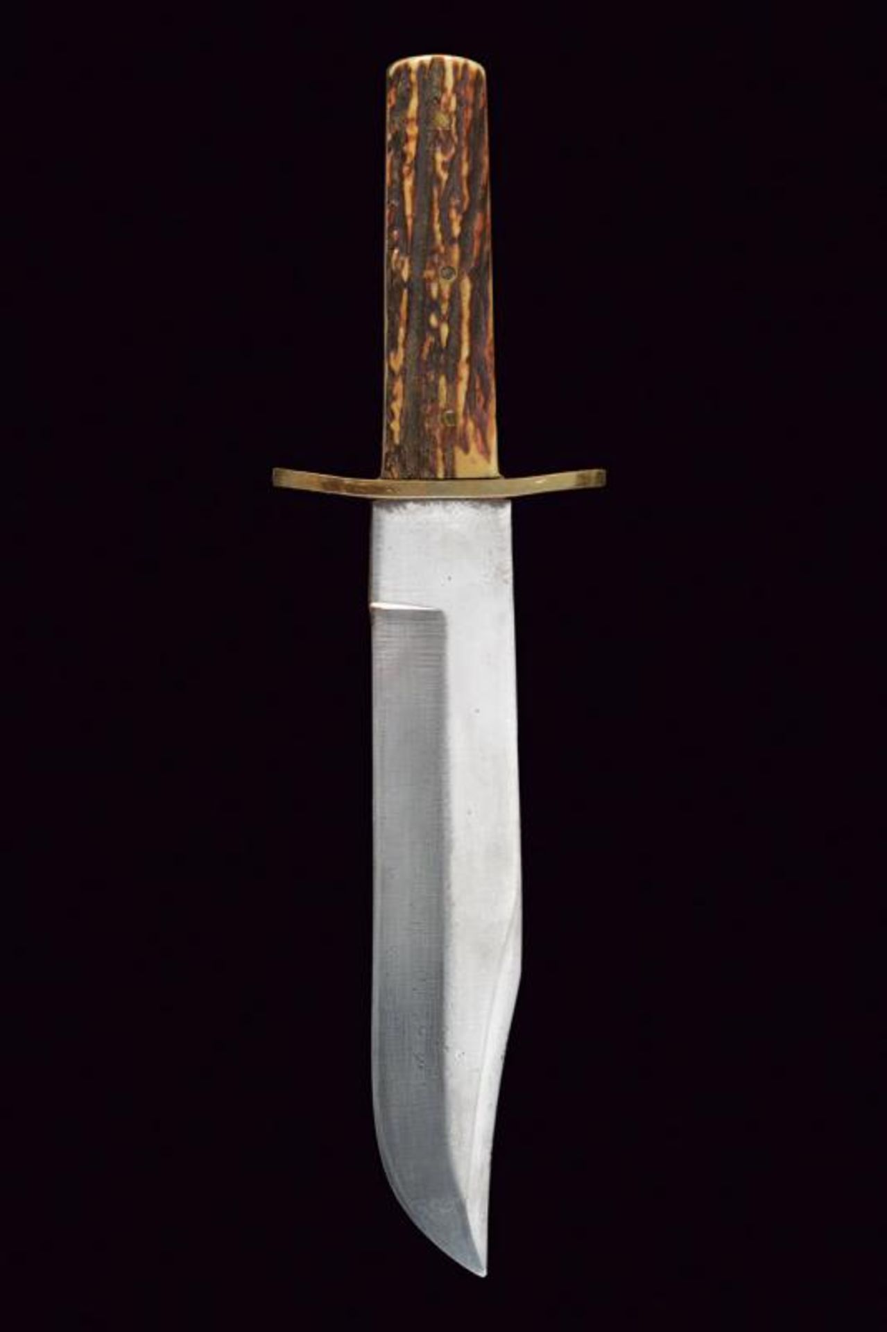 A Bowie type knife