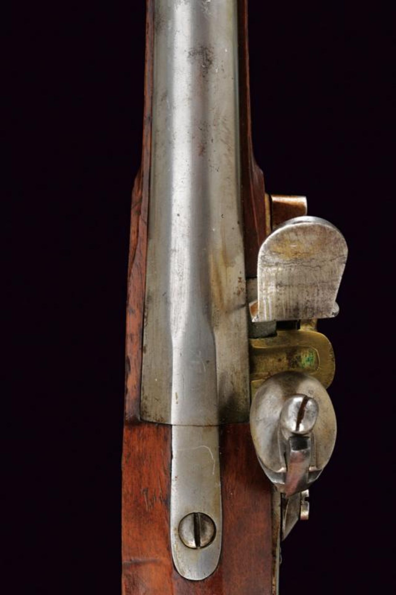 A rare and interesting pair of Royal Guard officer's flintlock pistols - Image 2 of 11
