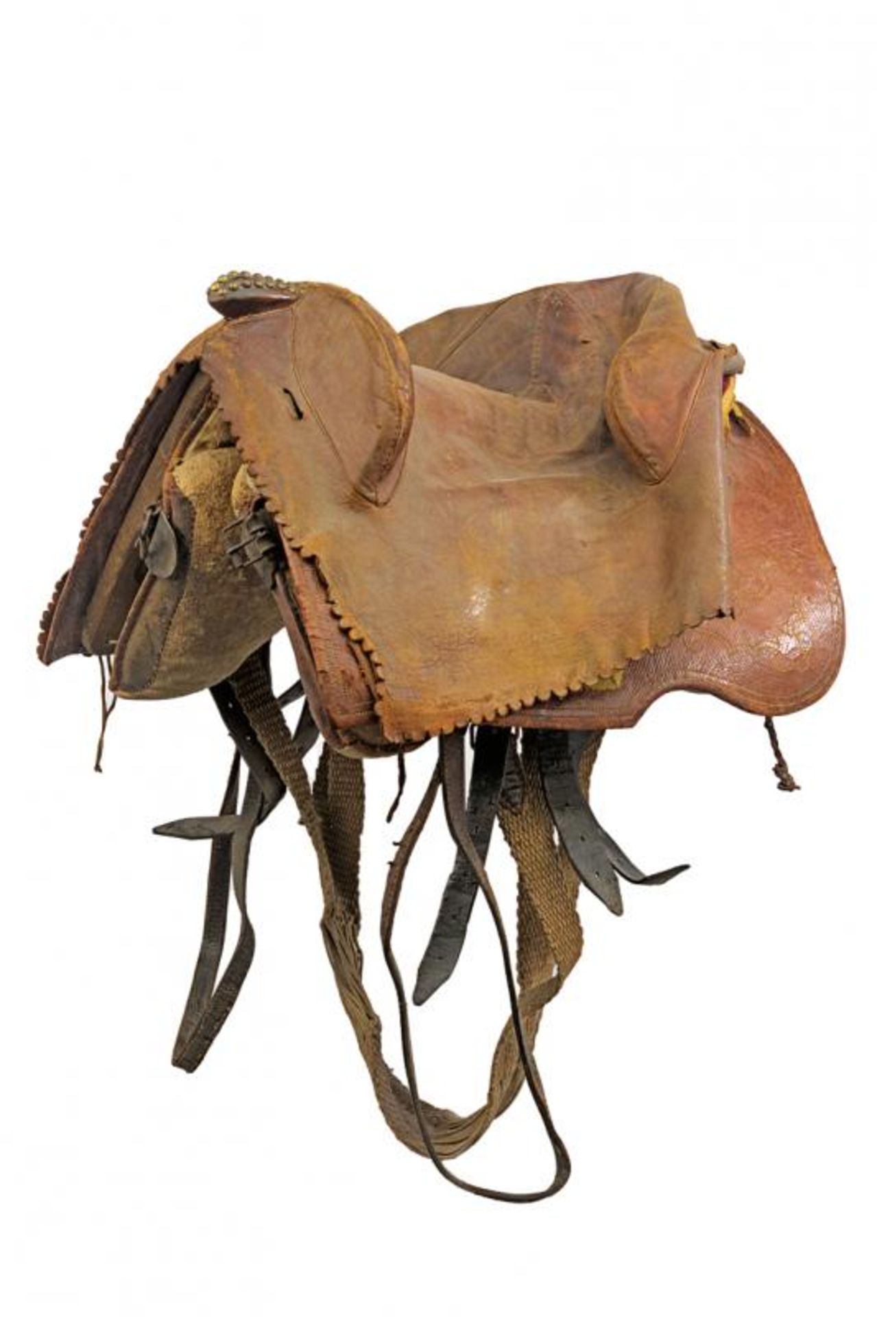 A saddle - Image 2 of 8