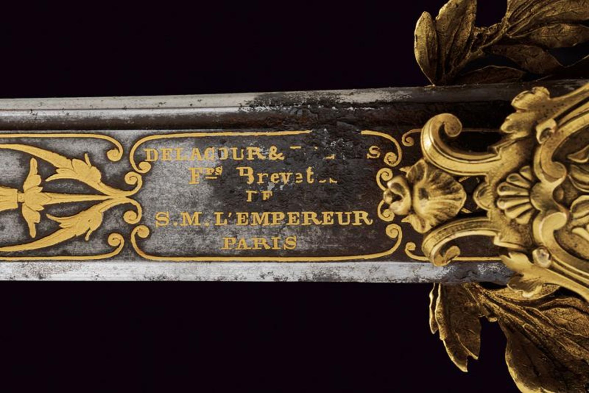 An elegant presentation sword for a gentleman with inscriptions in Arabic - Image 6 of 8