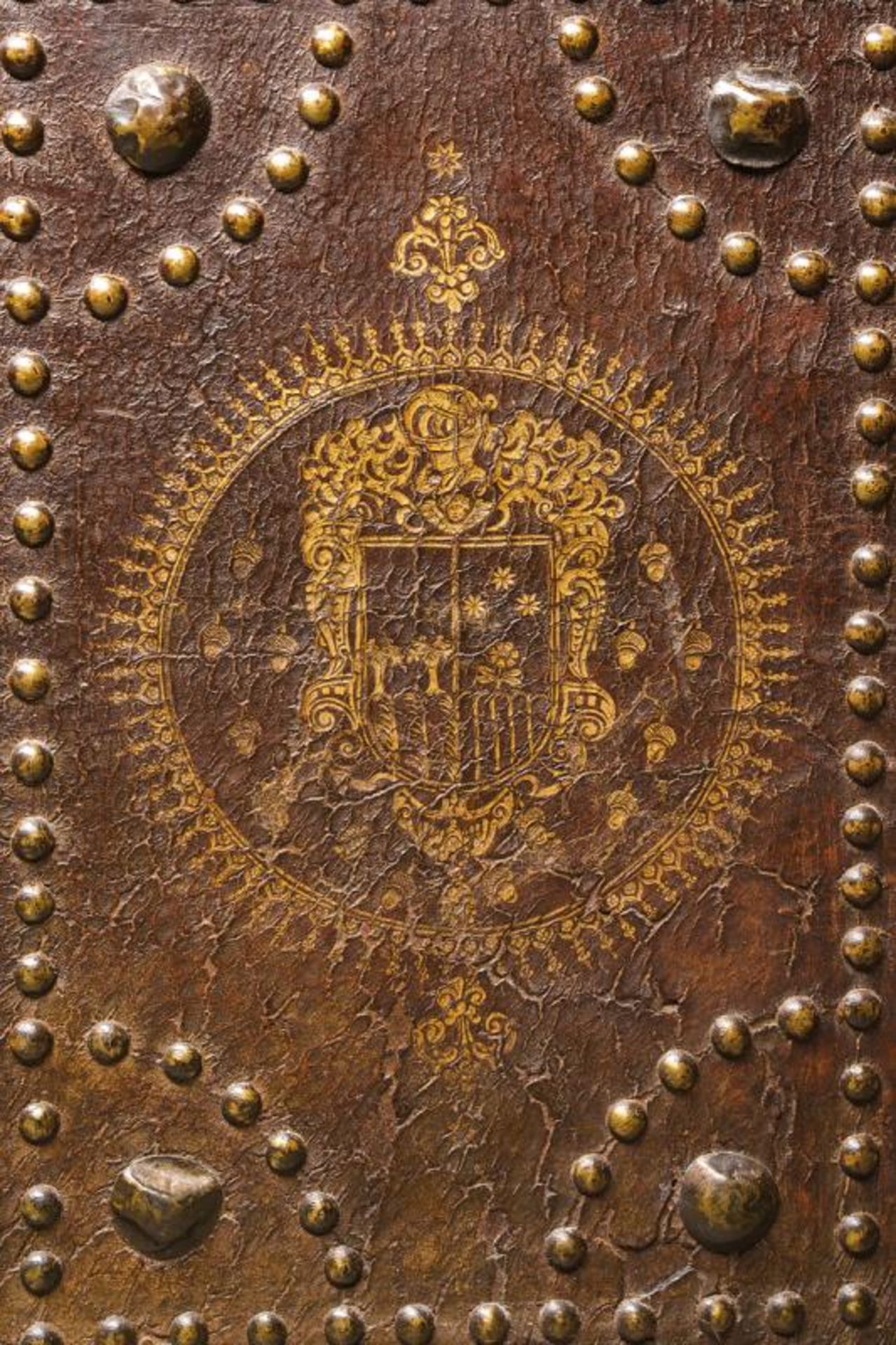 A chest with noble coat-of-arms - Image 6 of 6