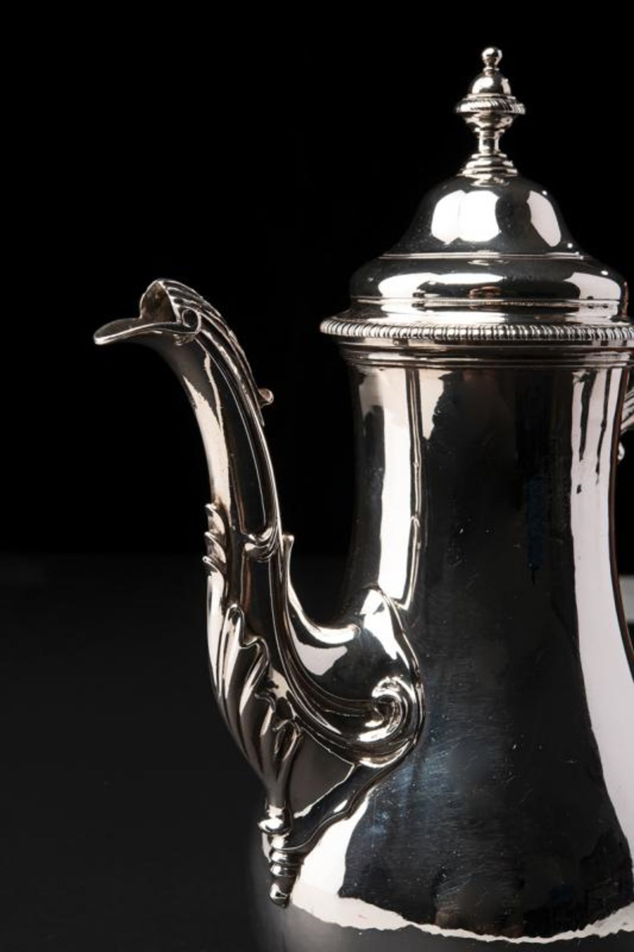 A sterling silver coffee pot - Image 2 of 2