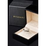 BULGARI Griffe solitaire ring in platinum with round brilliant