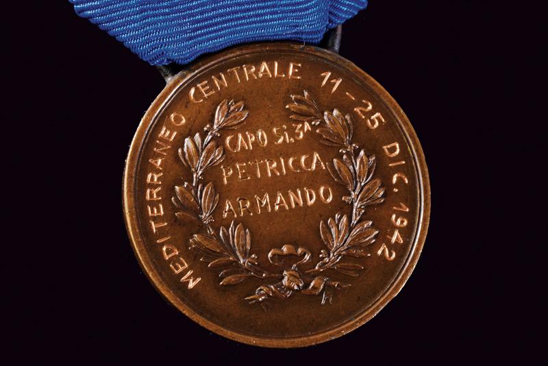A bronze medal for military bravery - Image 2 of 2