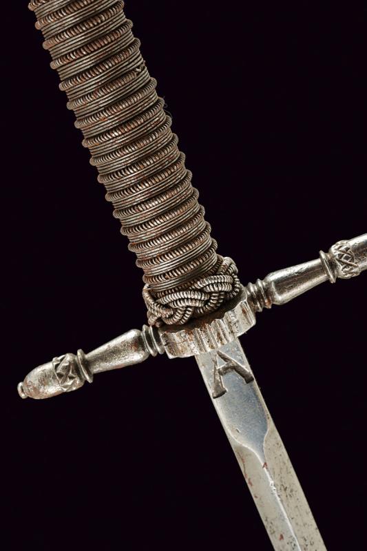 A dagger with scabbard - Image 4 of 5