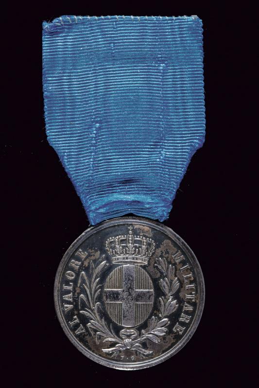 A silver medal for military bravery