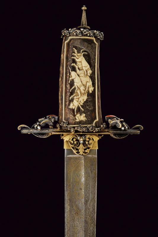 A scarce decorative trophy with knife - Image 5 of 5