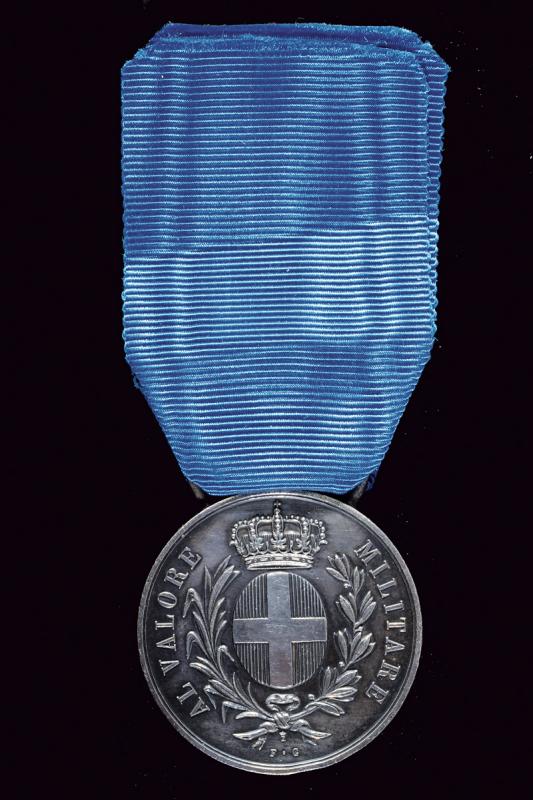 A silver medal for military bravery