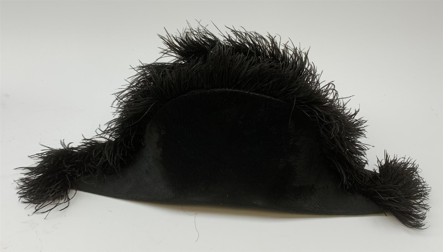 19th century cocked hat, probably French Naval officers, with black moleskin finish and ostrich feat - Image 4 of 7