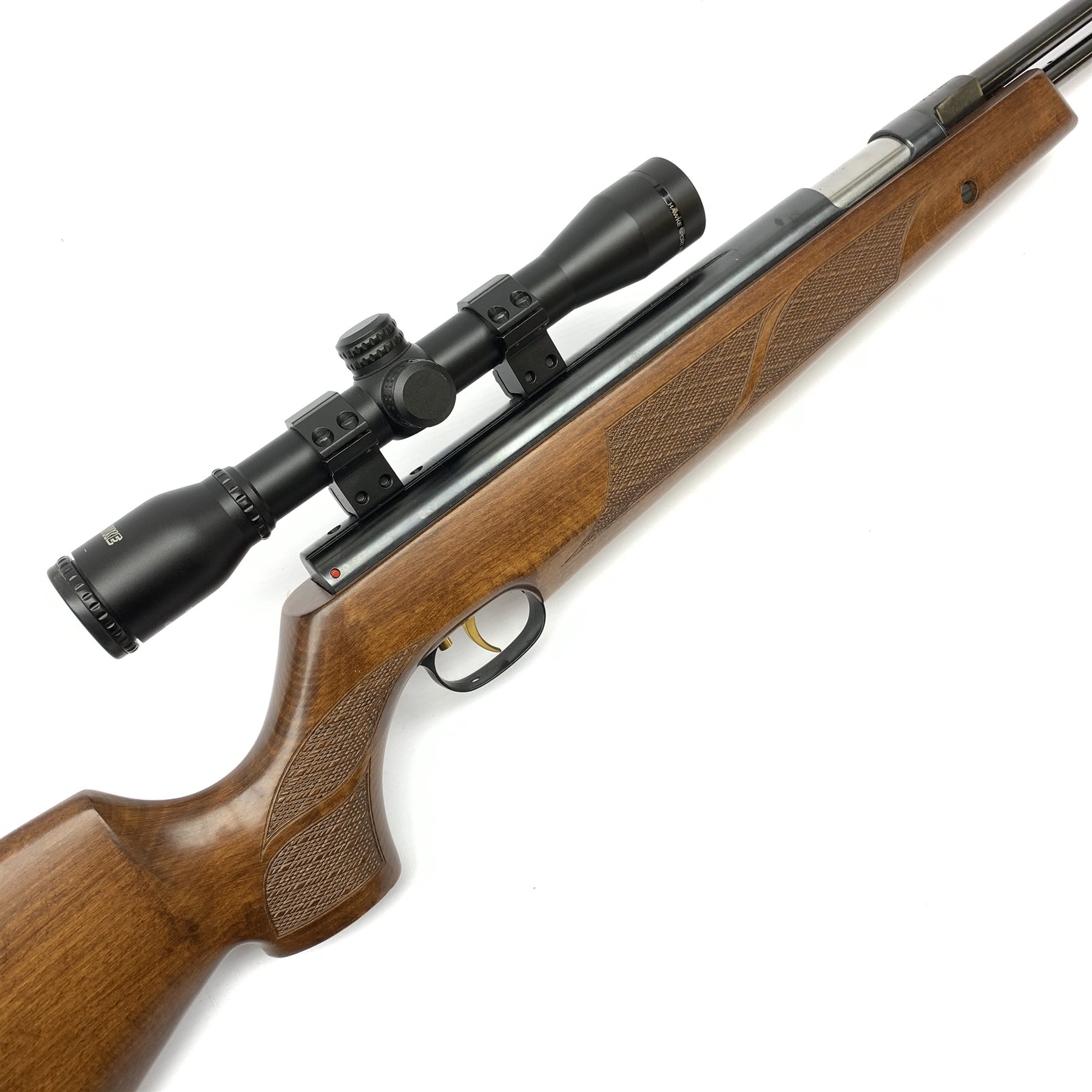 Weirauch HW97K .22 air rifle with under lever action, chequered pistol grip and fore-end, fitted int