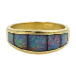 18ct gold opal ring rubbover set, stamped 750