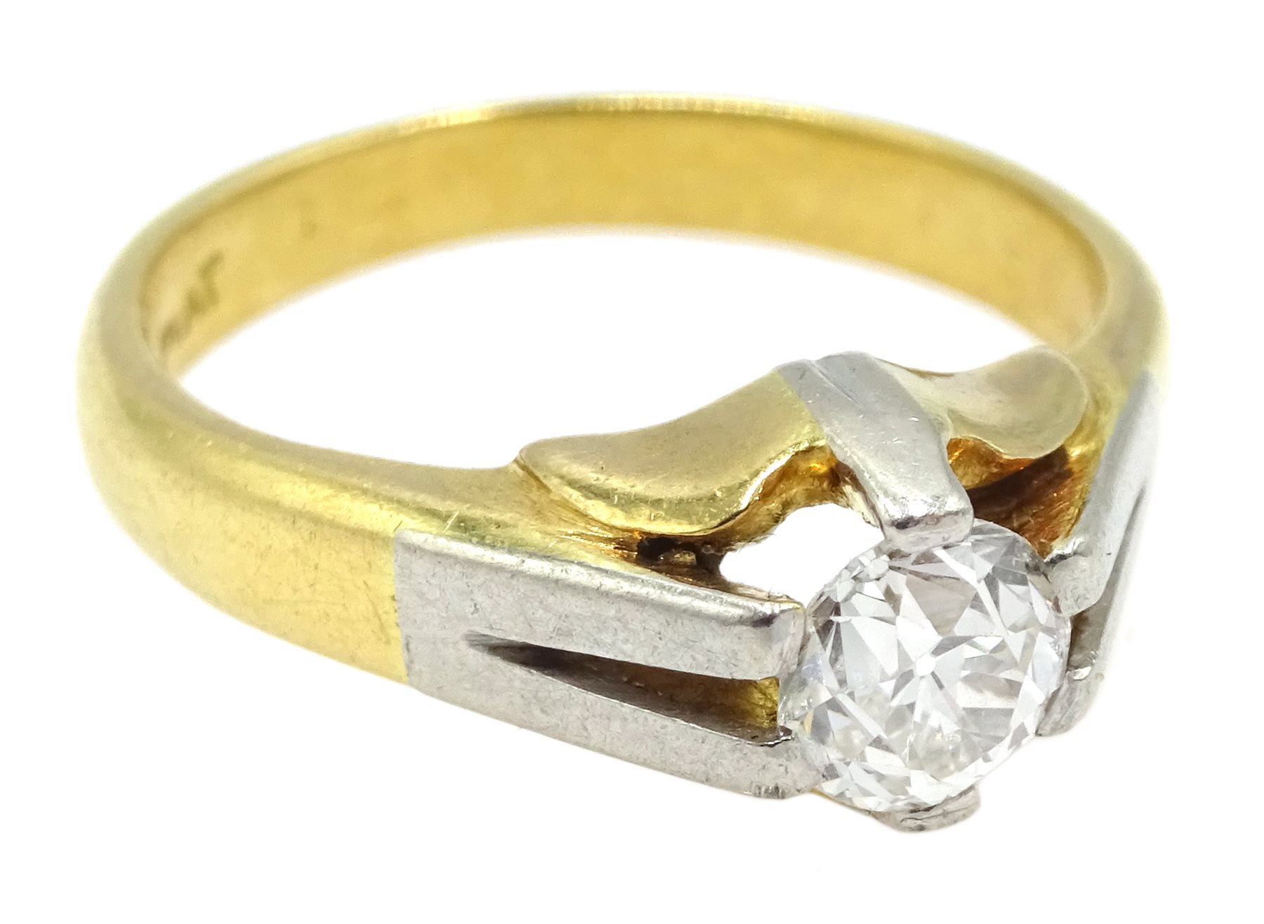 Gold gentleman's single stone diamond ring, stamped 18ct Plat, diamond approx 0.60 carat - Image 3 of 4