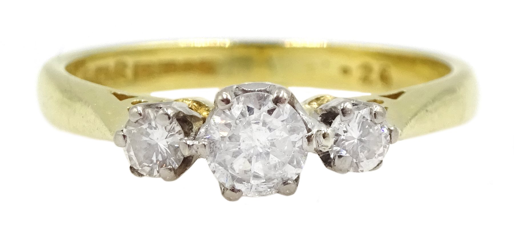 18ct gold three stone round brilliant cut diamond ring, Birmingham 1989, total diamond weight 0.26 c