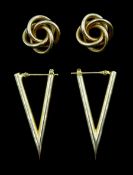 Pair of contemporary design triangular earrings and a pair of gold knot earrings, both hallmarked 9c
