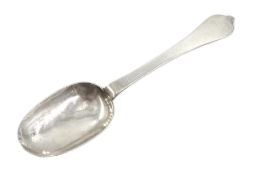 William III silver spoon, Dog-nose pattern, the reverse terminal engraved AG over WB, by Isaac Daven