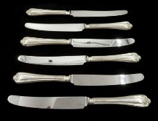 Set of six silver handled, Jesmond pattern dinner knives by Yates Brothers, Sheffield 1994, with sta