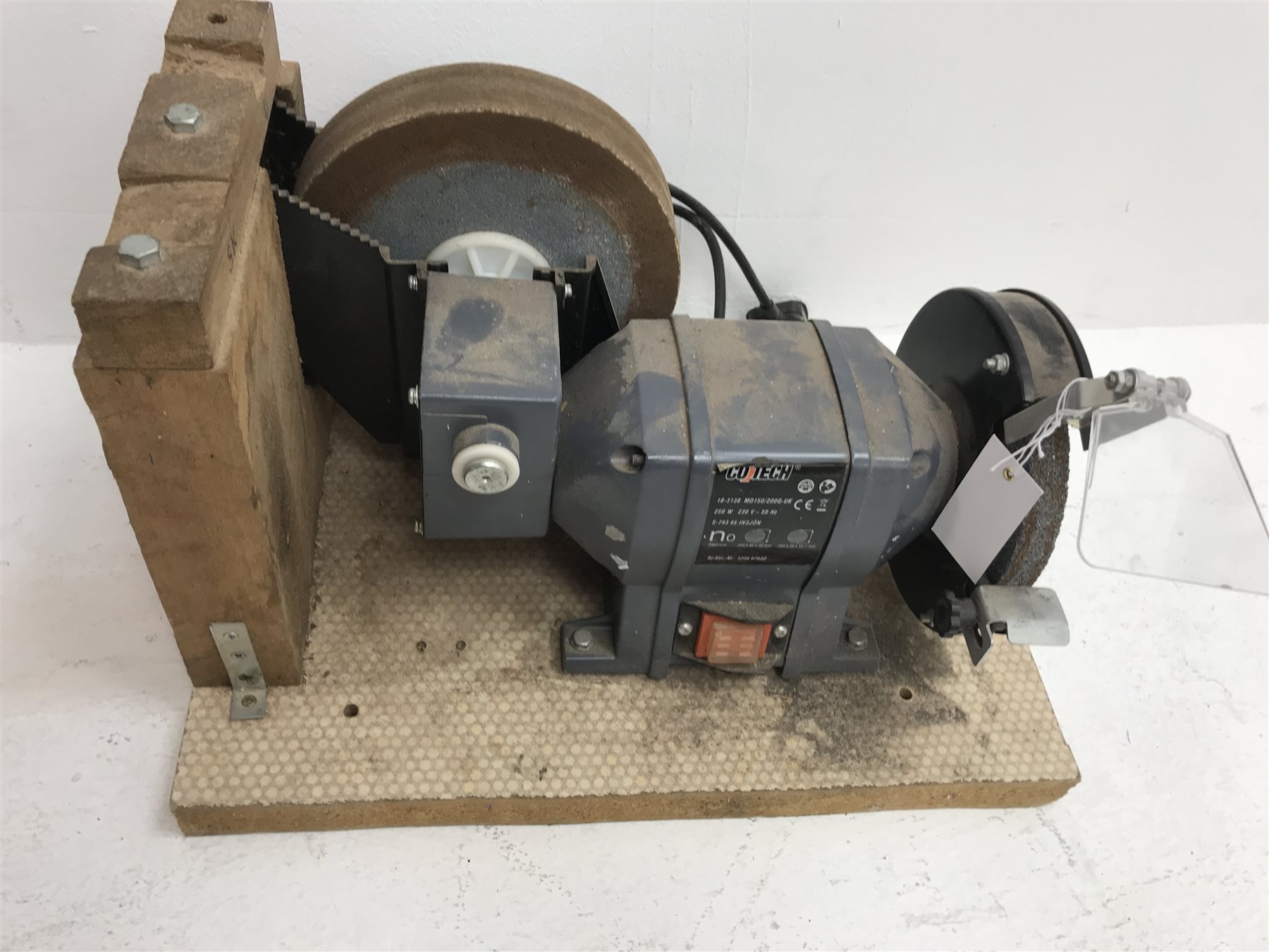 Coitech MD150/200Q bench grinder - Image 2 of 2