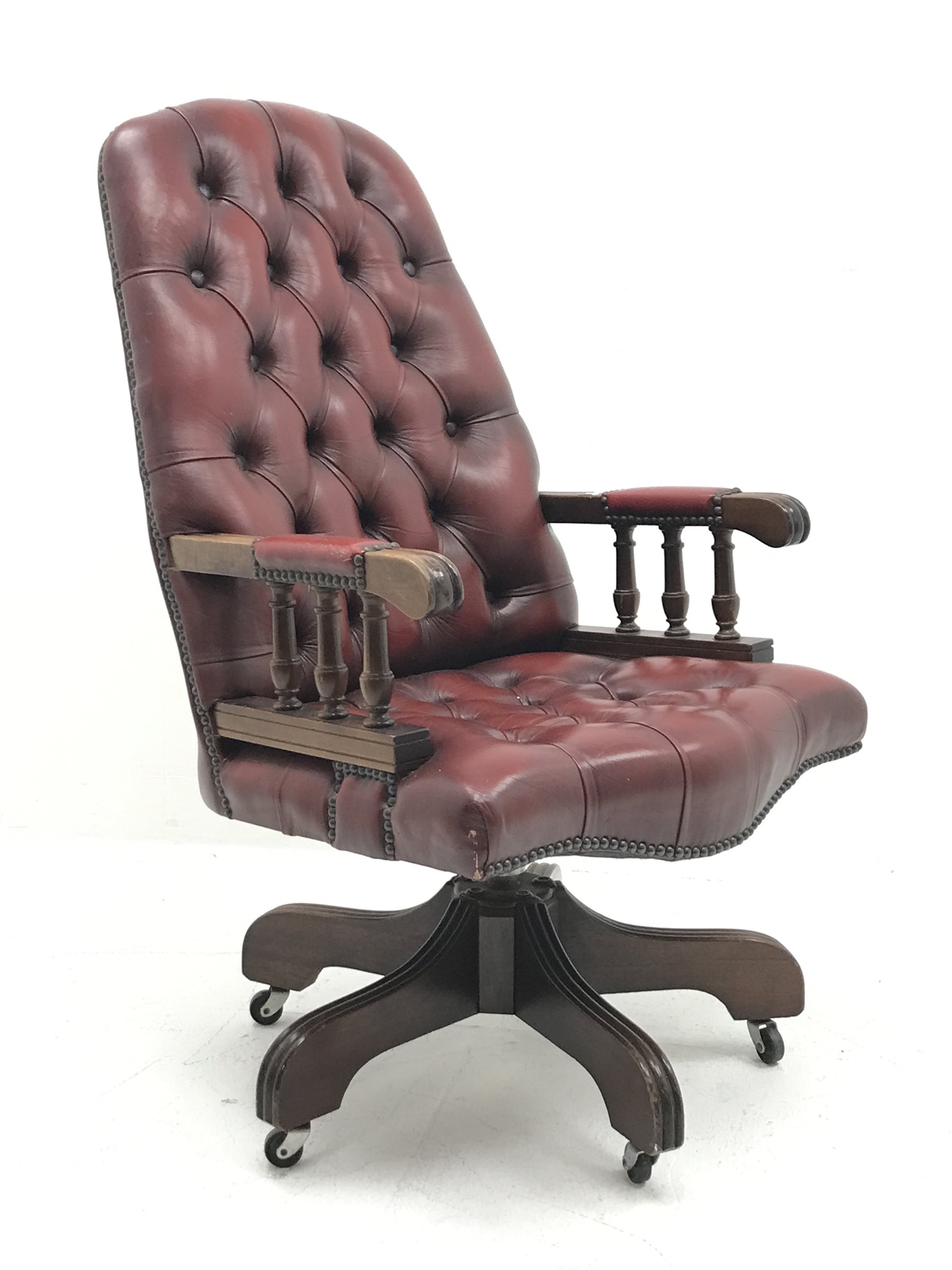 Swivel reclining desk chair upholstered in deep buttoned oxblood leather, W60cm - Image 3 of 3