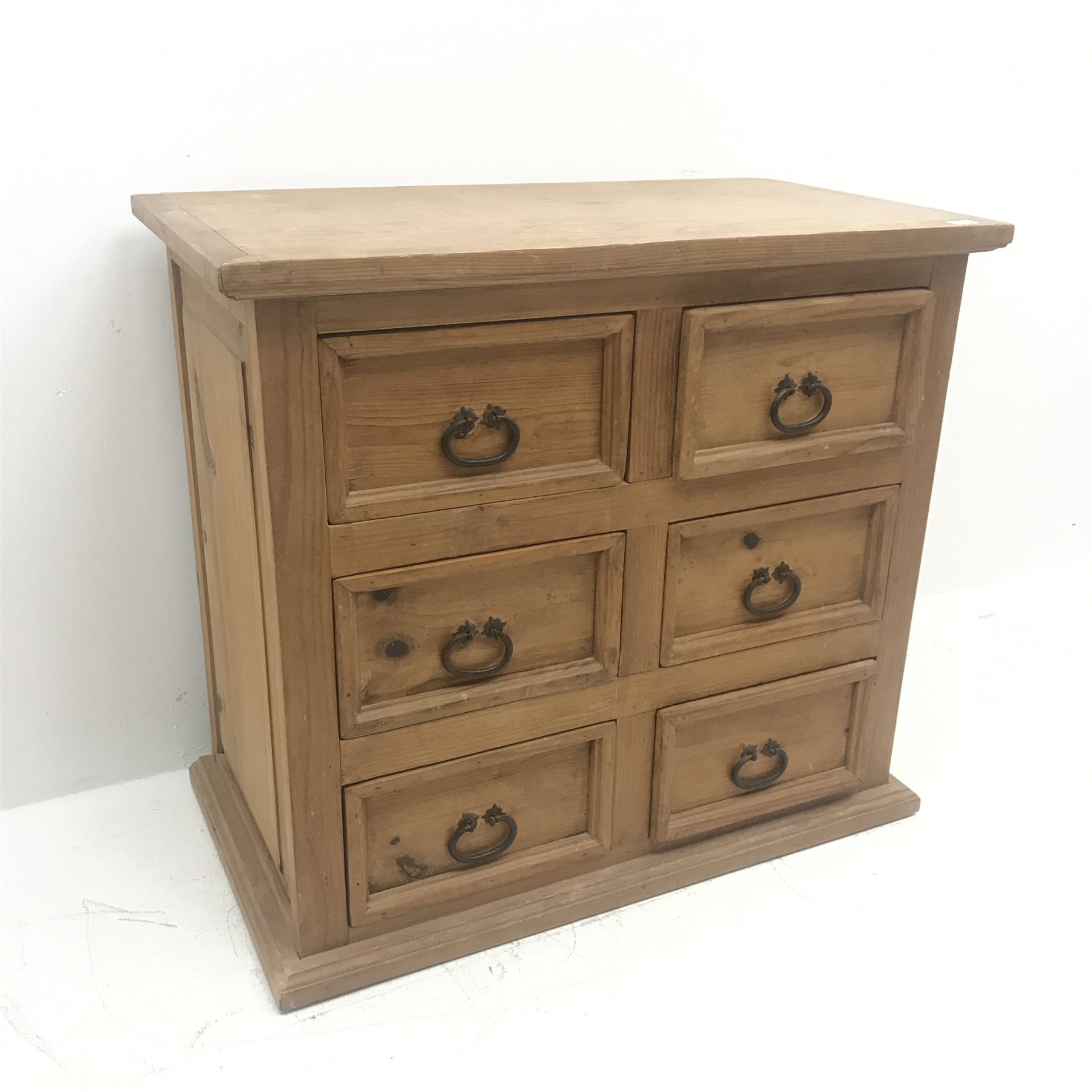 Waxed pine chest, six drawers with iron handles, W100cm, H89cm, D54cm - Image 2 of 5